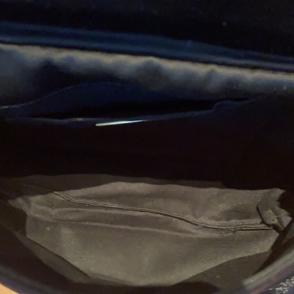 Marc by Marc Jacob Black Heart Clutch - Picture 4 of 5